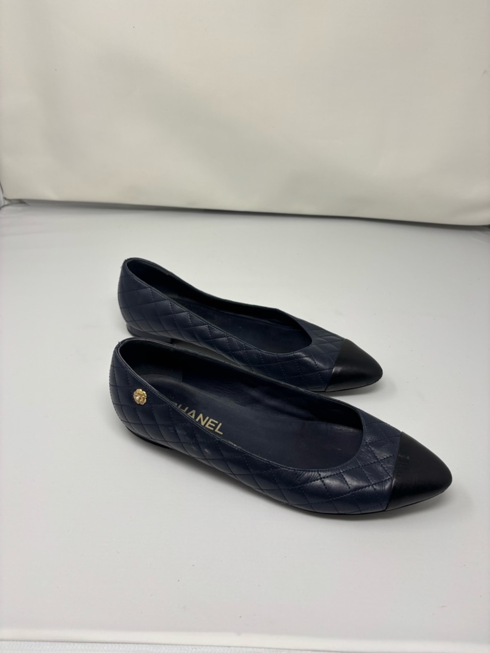 CHANEL blue and Black cap toe Flats Quilted Design Comfortable Everyday Wear - Picture 12 of 14